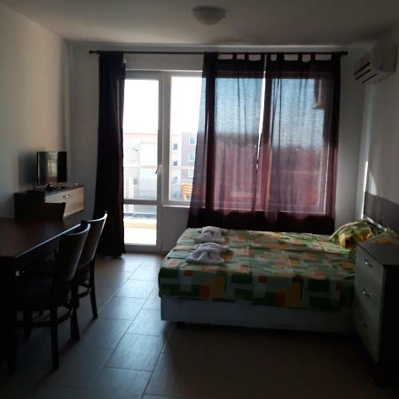 Anna Marina Apartments Свети Влас Екстериор снимка
