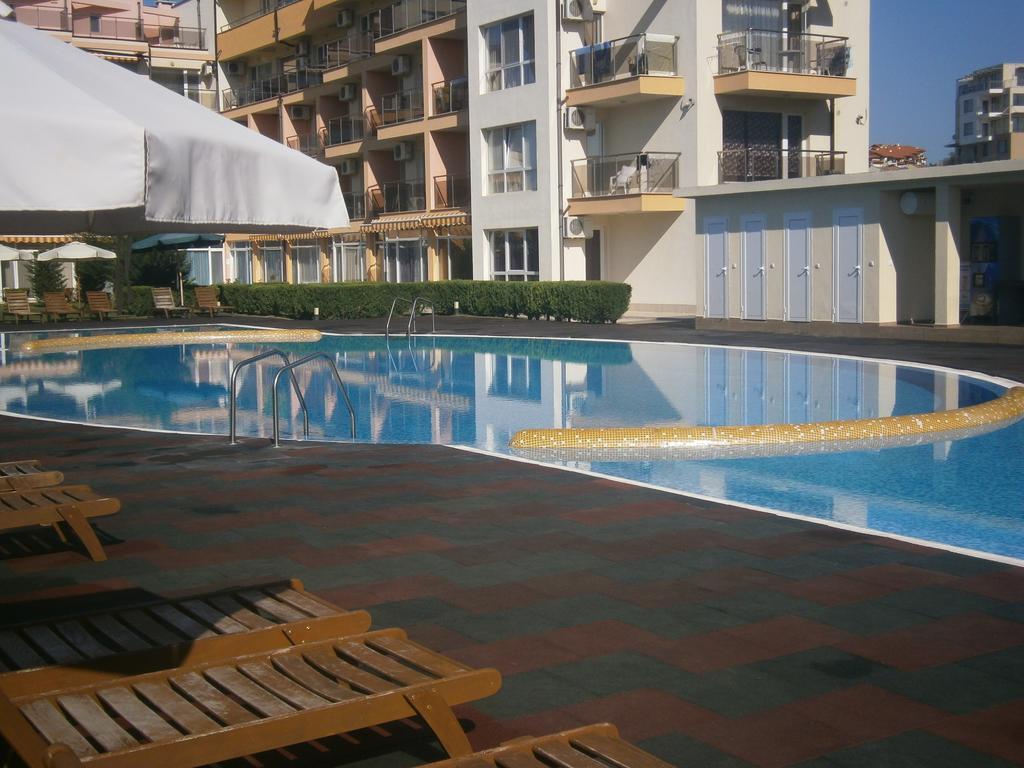 Anna Marina Apartments Свети Влас Екстериор снимка