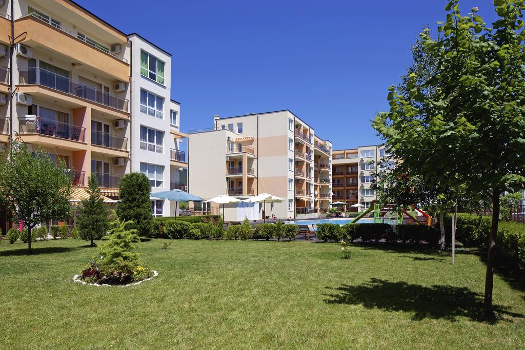 Anna Marina Apartments Свети Влас Екстериор снимка