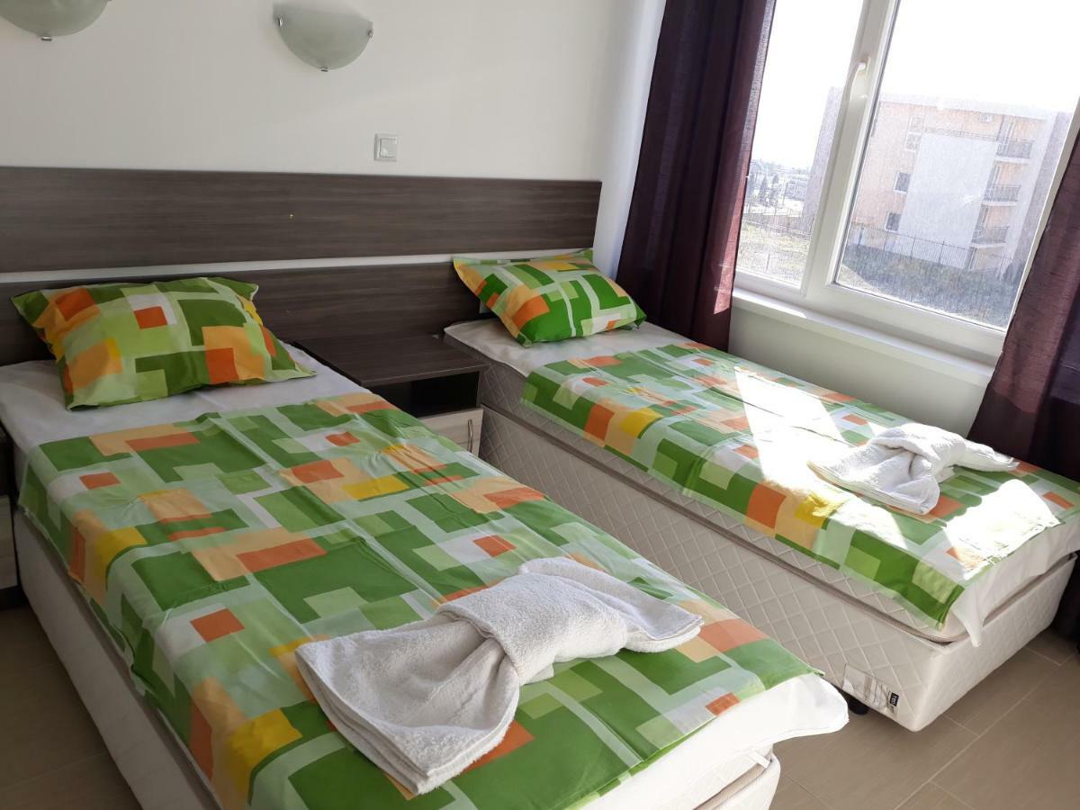 Anna Marina Apartments Свети Влас Екстериор снимка